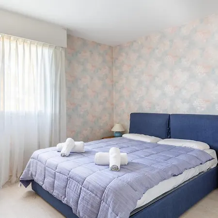 アパート Le Morane