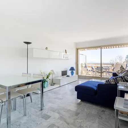 Le Morane アンティーブ